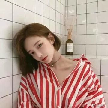 五个女生